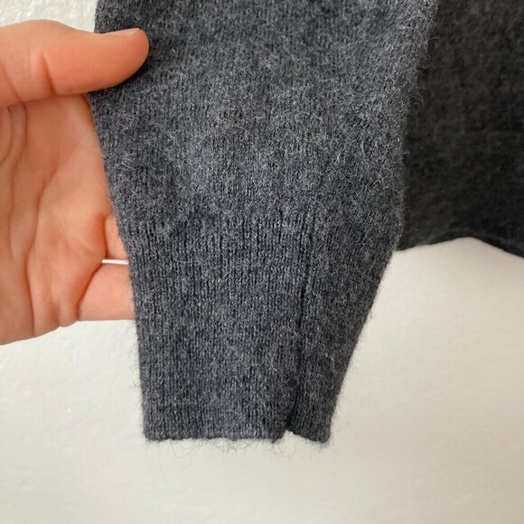 Club Room Merino Wool Blend Sweater Gray Crewneck Minimalist Essential Classic L - Picture 4 of 9